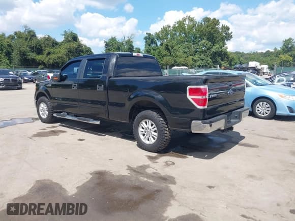 ✅ 2013 Ford F-150 • VIN: 1FTVW1CFXDKF99641 • Lot: 43114039. Wystawiony na IAAI z przebiegiem 200 258 mil. Bezpłatny archiwum sprzedaży aukcyjnych z USA i szczegółowy raport historii pojazdu na DreamBid. Zdjęcie 3.