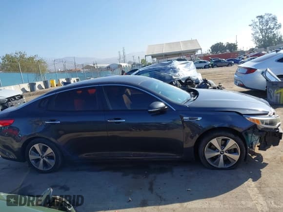 ✅ 2016 Kia Optima LX • VIN: KNAGT4L31G5112190 • Lot: 43482496. Listed on IAAI with 84,970 mi. Free auction sales archive from the USA and detailed vehicle history report at DreamBid. Image 13.