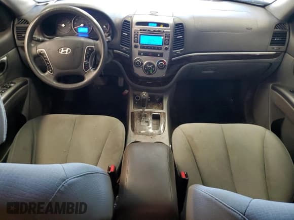 ✅ 2010 Hyundai Santa Fe GLS • VIN: 5NMSGDABXAH338163 • Lot: 69067884. Listed on Copart with 202,276 mi. Free auction sales archive from the USA and detailed vehicle history report at DreamBid. Image 8.