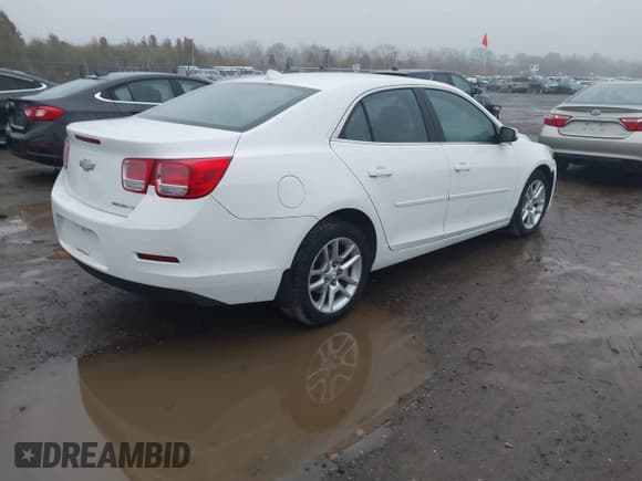 ✅ 2014 Chevrolet Malibu LT • VIN: 1G11C5SL1EF137977 • Лот: 43725596. Опубликован ранее на IAAI с пробегом 86 495 миль. Бесплатный доступ к архиву аукционных продаж из США и подробный отчёт об истории автомобиля на DreamBid. Изображение 4.