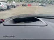 ✅ 2020 Land Rover Range Rover Evoque SE • VIN: SALZP2FX3LH001452 • Лот: 42335210. Опубликован ранее на IAAI с пробегом 99 827 миль. Бесплатный доступ к архиву аукционных продаж из США и подробный отчёт об истории автомобиля на DreamBid. Изображение 11.