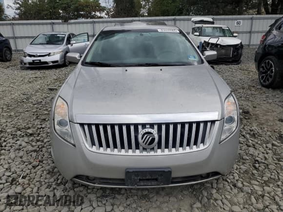 ✅ 2010 Mercury Milan • VIN: 3MEHM0HA3AR665737 • Lot: 85699965. Listed on Copart with Not provided. Free auction sales archive from the USA and detailed vehicle history report at DreamBid. Image 5.