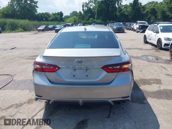 2023 Toyota Camry SE с VIN 4T1G11BK1PU098308, выставлен на аукционе IAAI как лот 42647397 с пробегом 78 799 миль миль и . История ставок и продаж доступна на DreamBid. Изображение 16.
