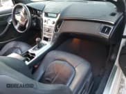 ✅ 2012 Cadillac CTS • VIN: 1G6DA1E36C0150452 • Lot: 43016885. Wystawiony na Copart z przebiegiem 76 808 mil. Bezpłatny archiwum sprzedaży aukcyjnych z USA i szczegółowy raport historii pojazdu na DreamBid. Zdjęcie 8.