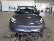 ✅ 2018 Tesla Model 3 Long Range Battery • VIN: 5YJ3E1EBXJF090615 • Лот: 92650005. Опубликован ранее на Copart с пробегом 65 939 миль. Бесплатный доступ к архиву аукционных продаж из США и подробный отчёт об истории автомобиля на DreamBid. Изображение 14.