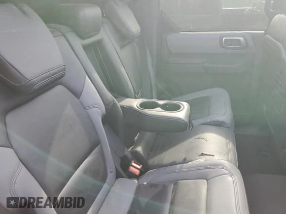 ✅ 2024 Ford Bronco Big Bend • VIN: 1FMDE7BH9RLA85832 • Лот: 86171994. Опубликован ранее на Copart с пробегом 1 196 миль. Бесплатный доступ к архиву аукционных продаж из США и подробный отчёт об истории автомобиля на DreamBid. Изображение 11.