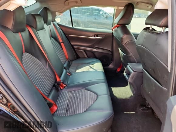 ✅ 2022 Toyota Camry TRD • VIN: 4T1KZ1AK7NU068005 • Lot: 71811695. Wystawiony na Copart z przebiegiem 91 777 mil. Bezpłatny archiwum sprzedaży aukcyjnych z USA i szczegółowy raport historii pojazdu na DreamBid. Zdjęcie 10.