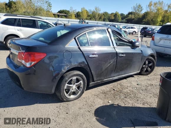 ✅ 2015 Chevrolet Cruze LT • VIN: 1G1PC5SB7F7194956 • Лот: 85863625. Опубликован ранее на Copart с пробегом Не указан. Бесплатный доступ к архиву аукционных продаж из США и подробный отчёт об истории автомобиля на DreamBid. Изображение 3.