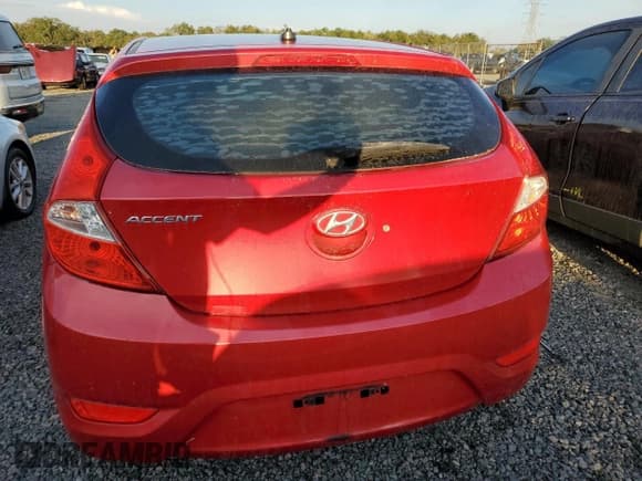 ✅ 2015 Hyundai Accent GS • VIN: KMHCT5AE7FU224309 • Лот: 74185554. Опубликован ранее на Copart с пробегом Не указан. Бесплатный доступ к архиву аукционных продаж из США и подробный отчёт об истории автомобиля на DreamBid. Изображение 6.