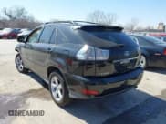 ✅ 2007 Lexus RX 350 • VIN: 2T2GK31U77C003002 • Lot: 41788798. Wystawiony na IAAI z przebiegiem 180 422 mil. Bezpłatny archiwum sprzedaży aukcyjnych z USA i szczegółowy raport historii pojazdu na DreamBid. Zdjęcie 3.