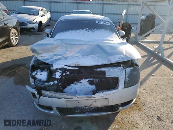 ✅ 2003 Audi TT • VIN: TRUWT28N231003094 • Lot: 83226404. Listed on Copart with 127,470 mi. Free auction sales archive from the USA and detailed vehicle history report at DreamBid. Image 5.