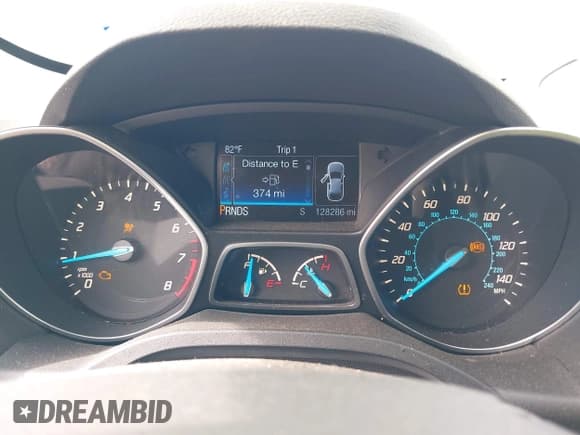 ✅ 2014 Ford Escape Titanium • VIN: 1FMCU0J91EUB97710 • Lot: 42261415. Wystawiony na IAAI z przebiegiem 128 286 mil. Bezpłatny archiwum sprzedaży aukcyjnych z USA i szczegółowy raport historii pojazdu na DreamBid. Zdjęcie 7.