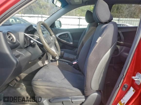 ✅ 2007 Toyota RAV4 Sport • VIN: JTMZD32V476043673 • Лот: 94732085. Опубликован ранее на Copart с пробегом 178 135 миль. Бесплатный доступ к архиву аукционных продаж из США и подробный отчёт об истории автомобиля на DreamBid. Изображение 7.