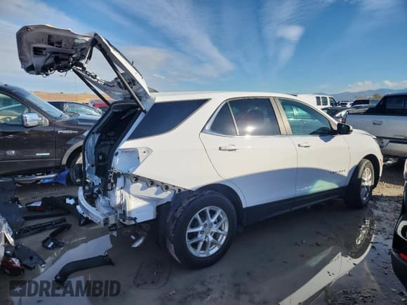 ✅ 2022 Chevrolet Equinox LT • VIN: 3GNAXKEV8NL107718 • Лот: 82429965. Опубликован ранее на Copart с пробегом 27 965 миль. Бесплатный доступ к архиву аукционных продаж из США и подробный отчёт об истории автомобиля на DreamBid. Изображение 3.