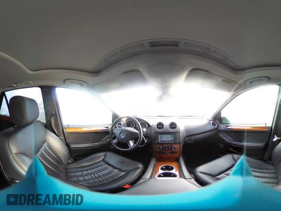 ✅ 2006 Mercedes-Benz M 350 • VIN: 4JGBB86E26A074541 • Lot: 90398655. Wystawiony na Copart z przebiegiem 109 466 mil. Bezpłatny archiwum sprzedaży aukcyjnych z USA i szczegółowy raport historii pojazdu na DreamBid. Zdjęcie 15.