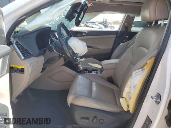 2016 Hyundai Tucson Limited z VIN KM8J3CA25GU116841, wystawiony jako Copart lot #68388095 z przebiegiem 106 242 mil mil oraz Czysty tytuł • Clean title. Historia ofert i sprzedaży dostępna na DreamBid. Obrazek 7.