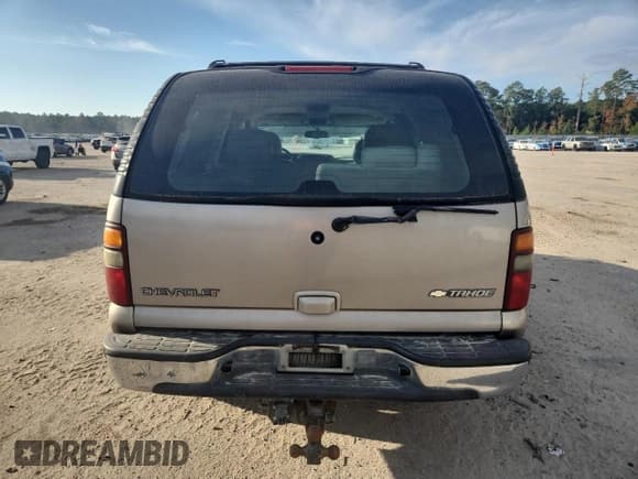 ✅ 2001 Chevrolet Tahoe LT • VIN: 1GNEK13T41J139126 • Lot: 91919785. Wystawiony na Copart z przebiegiem 314 407 mil. Bezpłatny archiwum sprzedaży aukcyjnych z USA i szczegółowy raport historii pojazdu na DreamBid. Zdjęcie 6.