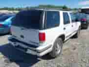 1999 Chevrolet Blazer LT с VIN 1GNDT13W4X2112417, выставлен на аукционе IAAI как лот 42621928 с пробегом 74 518 миль миль и . История ставок и продаж доступна на DreamBid. Изображение 4.