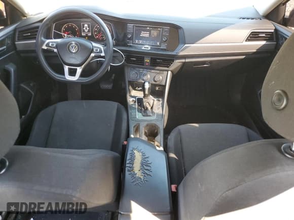 ✅ 2019 Volkswagen Jetta S • VIN: 3VWC57BU9KM214733 • Lot: 87426115. Listed on Copart with 162,419 mi. Free auction sales archive from the USA and detailed vehicle history report at DreamBid. Image 8.