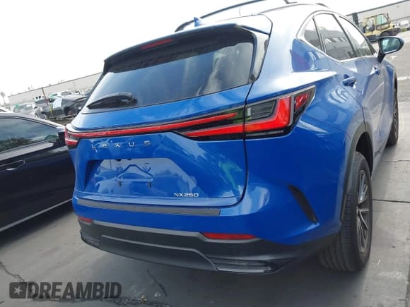 ✅ 2025 Lexus NX 250 • VIN: 2T2ADCAZ5SC021938 • Лот: 43678344. Опубликован ранее на IAAI с пробегом 5 563 миль. Бесплатный доступ к архиву аукционных продаж из США и подробный отчёт об истории автомобиля на DreamBid. Изображение 16.