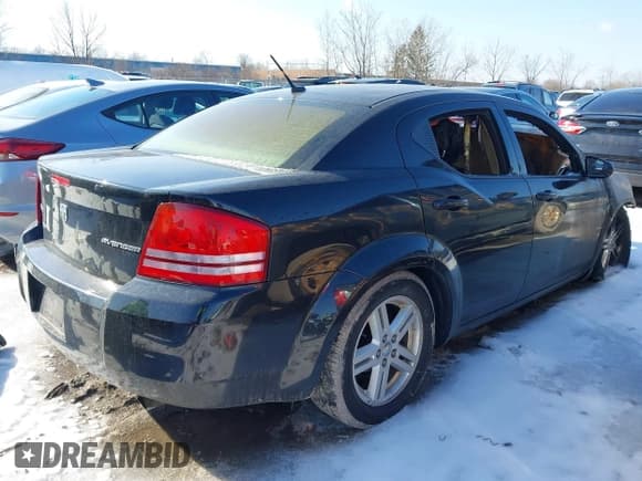 ✅ 2010 Dodge Avenger Express • VIN: 1B3CC1FB1AN190092 • Лот: 41530921. Опубликован ранее на IAAI с пробегом Не указан. Бесплатный доступ к архиву аукционных продаж из США и подробный отчёт об истории автомобиля на DreamBid. Изображение 4.