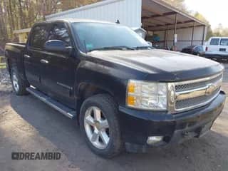 2008 Chevrolet Silverado 1500 LTZ with VIN 2GCEK133881233538, listed as a IAAI auction lot 42088937 with 190,791 mi miles and . Bid and sale history available at DreamBid. Image 1.