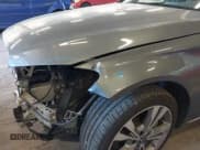 ✅ 2019 Mercedes-Benz C 300 • VIN: 55SWF8EB3KU301575 • Lot: 42616717. Wystawiony na IAAI z przebiegiem 92 366 mil. Bezpłatny archiwum sprzedaży aukcyjnych z USA i szczegółowy raport historii pojazdu na DreamBid. Zdjęcie 18.