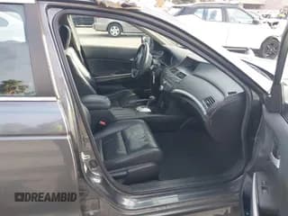 ✅ 2009 Honda Accord EX-L • VIN: 1HGCP26819A017402 • Lot: 43779940. Wystawiony na IAAI z przebiegiem 159 074 mil. Bezpłatny archiwum sprzedaży aukcyjnych z USA i szczegółowy raport historii pojazdu na DreamBid. Zdjęcie 5.