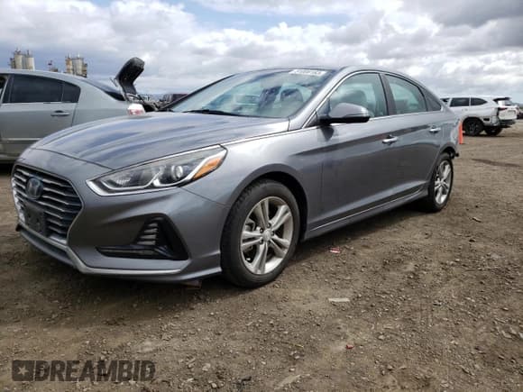 ✅ 2018 Hyundai Sonata Limited • VIN: 5NPE34AF0JH630287 • Лот: 51008163. Опубликован ранее на Copart с пробегом 96 977 миль. Бесплатный доступ к архиву аукционных продаж из США и подробный отчёт об истории автомобиля на DreamBid. Изображение 1.