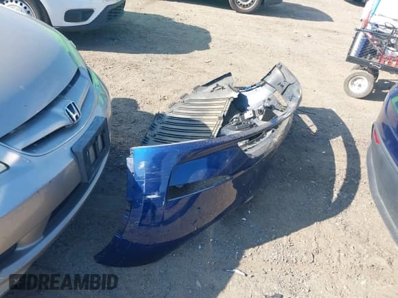 ✅ 2022 Tesla Model Y Performance • VIN: 7SAYGDEF4NF539414 • Lot: 42798058. Listed on IAAI with 34,554 mi. Free auction sales archive from the USA and detailed vehicle history report at DreamBid. Image 12.