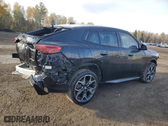✅ 2024 BMW X2 xDrive28i • VIN: WBX63GM01R5Y61873 • Лот: 87270955. Опубликован ранее на Copart с пробегом 25 393 миль. Бесплатный доступ к архиву аукционных продаж из США и подробный отчёт об истории автомобиля на DreamBid. Изображение 3.
