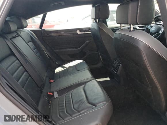 ✅ 2023 Volkswagen Arteon SEL Premium R-Line • VIN: WVWTR7AN2PE010421 • Лот: 69256865. Опубликован ранее на Copart с пробегом 24 234 миль. Бесплатный доступ к архиву аукционных продаж из США и подробный отчёт об истории автомобиля на DreamBid. Изображение 10.