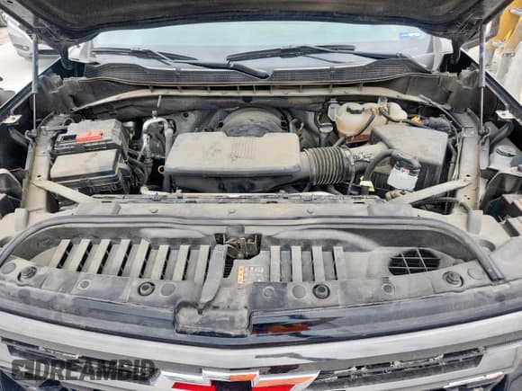 ✅ 2022 Chevrolet Silverado 1500 ZR2 • VIN: 3GCUDHEL3NG680812 • Lot: 67060195. Wystawiony na Copart z przebiegiem 54 660 mil. Bezpłatny archiwum sprzedaży aukcyjnych z USA i szczegółowy raport historii pojazdu na DreamBid. Zdjęcie 11.