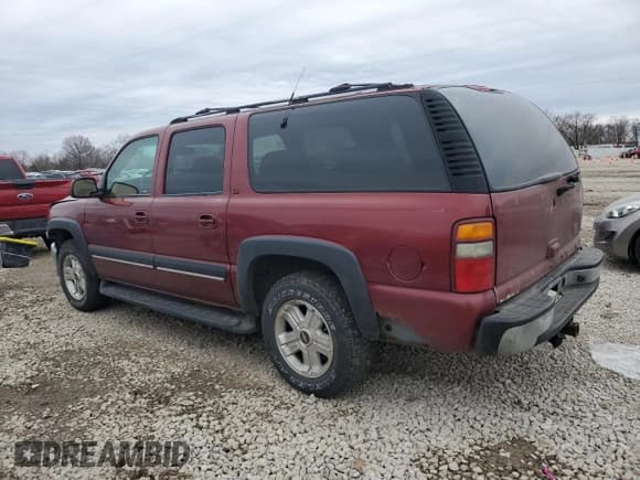 ✅ 2001 Chevrolet Suburban LS • VIN: 1GNFK16T61J317425 • Лот: 43578115. Опубликован ранее на Copart с пробегом 236 539 миль. Бесплатный доступ к архиву аукционных продаж из США и подробный отчёт об истории автомобиля на DreamBid. Изображение 2.