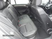 ✅ 2019 Volkswagen Golf S • VIN: 3VWH17AU7KM520624 • Lot: 41829713. Wystawiony na IAAI z przebiegiem 55 985 mil. Bezpłatny archiwum sprzedaży aukcyjnych z USA i szczegółowy raport historii pojazdu na DreamBid. Zdjęcie 8.