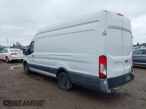 ✅ 2017 Ford Transit • VIN: 1FTYR3XM1HKA71226 • Lot: 41067318. Listed on IAAI with 469,620 mi. Free auction sales archive from the USA and detailed vehicle history report at DreamBid. Image 3.