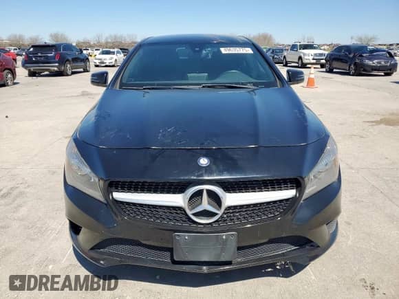 2015 Mercedes-Benz CLA 250 z VIN WDDSJ4EB0FN169833, wystawiony jako Copart lot #49635775 z przebiegiem 29 034 mil mil oraz Szkoda całkowita • Salvage title. Historia ofert i sprzedaży dostępna na DreamBid. Obrazek 5.