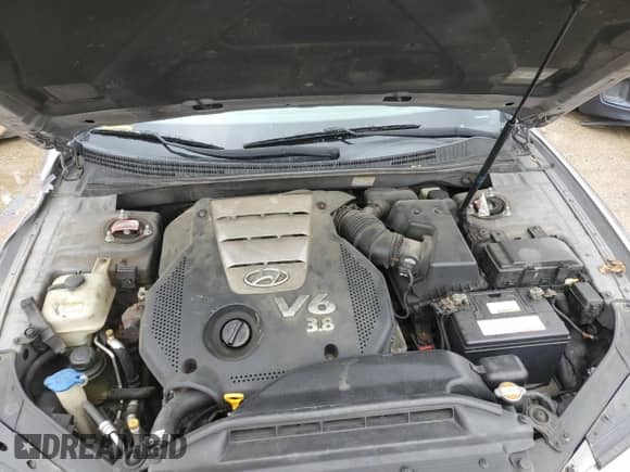 2008 Hyundai Azera Limited с VIN KMHFC46F08A297504, выставлен на аукционе Copart как лот 55467735 с пробегом 274 384 миль миль и Списание • Salvage title. История ставок и продаж доступна на DreamBid. Изображение 11.