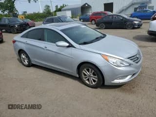 ✅ 2011 Hyundai Sonata GLS • VIN: 5NPEB4AC3BH281152 • Lot: 69027704. Listed on Copart with 165,558 mi. Free auction sales archive from the USA and detailed vehicle history report at DreamBid. Image 4.