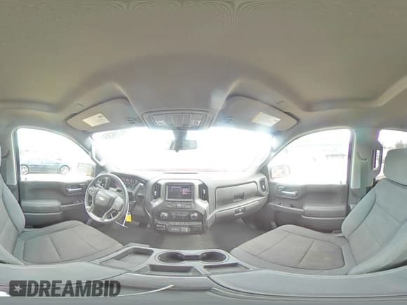 ✅ 2021 Chevrolet Silverado 1500 Custom • VIN: 3GCUYBEF0MG143793 • Lot: 79426384. Wystawiony na Copart z przebiegiem 121 920 mil. Bezpłatny archiwum sprzedaży aukcyjnych z USA i szczegółowy raport historii pojazdu na DreamBid. Zdjęcie 14.