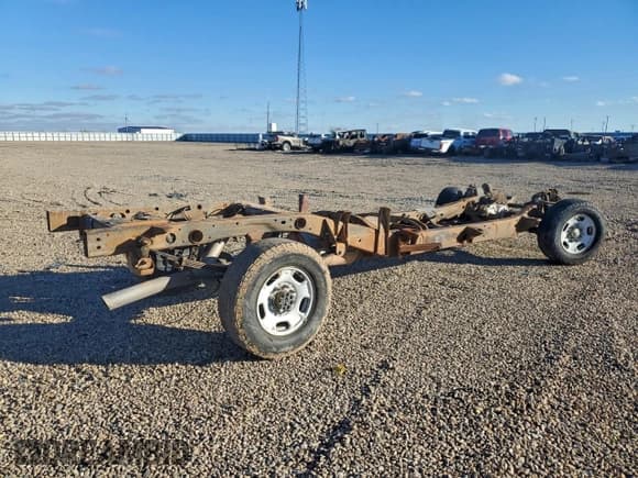 ✅ 2014 Chevrolet Silverado 2500HD Work Truck • VIN: 1GC1KVCG4EF112194 • Lot: 94087415. Listed on Copart with Not provided. Free auction sales archive from the USA and detailed vehicle history report at DreamBid. Image 3.