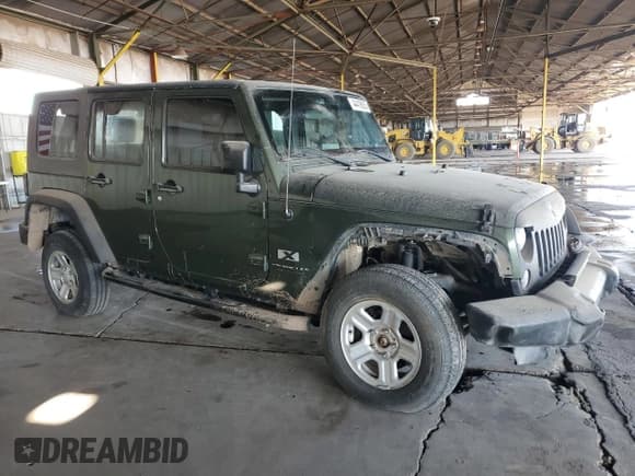 ✅ 2008 Jeep Wrangler Unlimited X • VIN: 1J4GA39118L608025 • Лот: 44418635. Опубликован ранее на Copart с пробегом 207 862 миль. Бесплатный доступ к архиву аукционных продаж из США и подробный отчёт об истории автомобиля на DreamBid. Изображение 4.