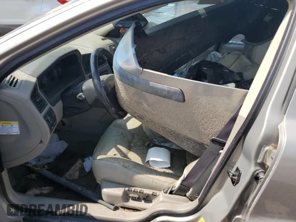 ✅ 2004 Volvo S60 • VIN: YV1RH59H542317976 • Лот: 65174294. Опубликован ранее на Copart с пробегом Не указан. Бесплатный доступ к архиву аукционных продаж из США и подробный отчёт об истории автомобиля на DreamBid. Изображение 7.