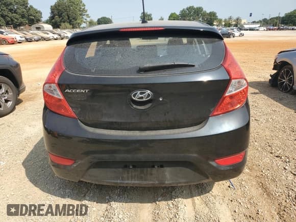 ✅ 2014 Hyundai Accent SE • VIN: KMHCU5AE5EU150187 • Лот: 70756914. Опубликован ранее на Copart с пробегом 164 778 миль. Бесплатный доступ к архиву аукционных продаж из США и подробный отчёт об истории автомобиля на DreamBid. Изображение 6.