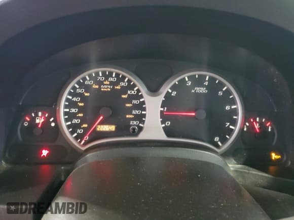 ✅ 2005 Chevrolet Equinox LS • VIN: 2CNDL13F556059439 • Лот: 54500955. Опубликован ранее на Copart с пробегом 222 649 миль. Бесплатный доступ к архиву аукционных продаж из США и подробный отчёт об истории автомобиля на DreamBid. Изображение 9.