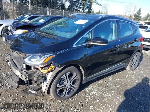 ✅ 2018 Chevrolet Bolt EV Premier • VIN: 1G1FX6S0XJ4108876 • Lot: 41396471. Wystawiony na IAAI z przebiegiem 39 533 mil. Bezpłatny archiwum sprzedaży aukcyjnych z USA i szczegółowy raport historii pojazdu na DreamBid. Zdjęcie 2.