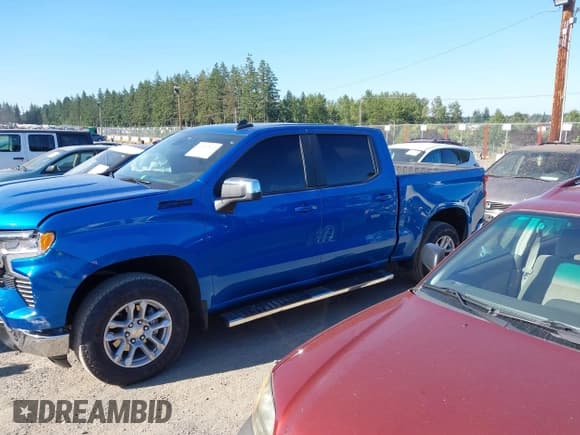 ✅ 2023 Chevrolet Silverado 1500 LT • VIN: 1GCUDDED6PZ103468 • Lot: 42842892. Listed on IAAI with 33,792 mi. Free auction sales archive from the USA and detailed vehicle history report at DreamBid. Image 14.