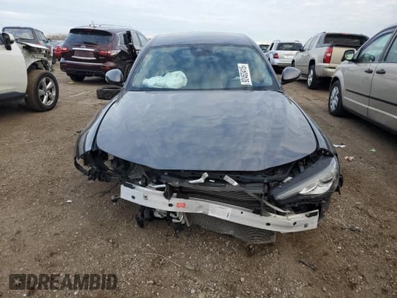 ✅ 2020 Alfa Romeo Giulia Ti Sport • VIN: ZARFANBN1L7636683 • Лот: 92453415. Опубликован ранее на Copart с пробегом Не указан. Бесплатный доступ к архиву аукционных продаж из США и подробный отчёт об истории автомобиля на DreamBid. Изображение 5.