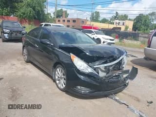 ✅ 2011 Hyundai Sonata SE • VIN: 5NPEC4AB5BH227372 • Lot: 42954424. Wystawiony na IAAI z przebiegiem 129 221 mil. Bezpłatny archiwum sprzedaży aukcyjnych z USA i szczegółowy raport historii pojazdu na DreamBid. Zdjęcie 1.
