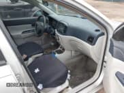 ✅ 2006 Hyundai Accent GLS • VIN: KMHCN46C46U012561 • Лот: 41750609. Опубликован ранее на IAAI с пробегом 286 770 миль. Бесплатный доступ к архиву аукционных продаж из США и подробный отчёт об истории автомобиля на DreamBid. Изображение 5.